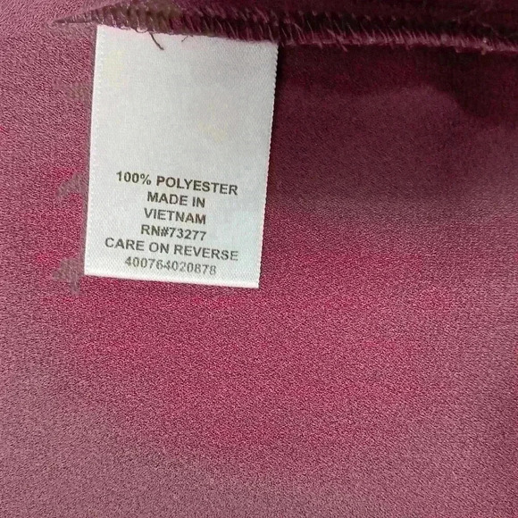 Elle Sleeveless  blouse. Ladies size L - Picture 5 of 7